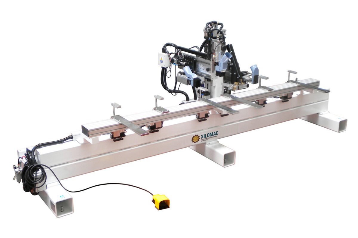 XL-Hinging Machine